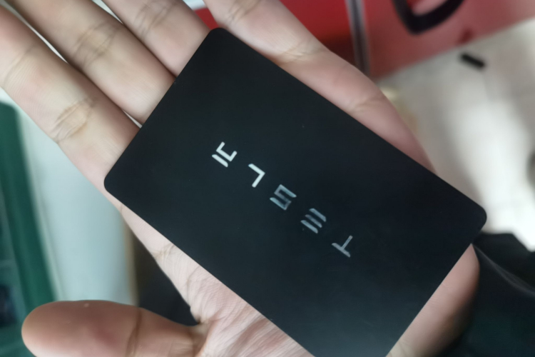 特斯拉 Model Y 2021款 标准续航后驱版中控内饰11