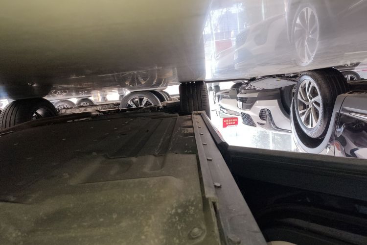 理想汽车 理想ONE 2021款 增程6座版局部细节9002