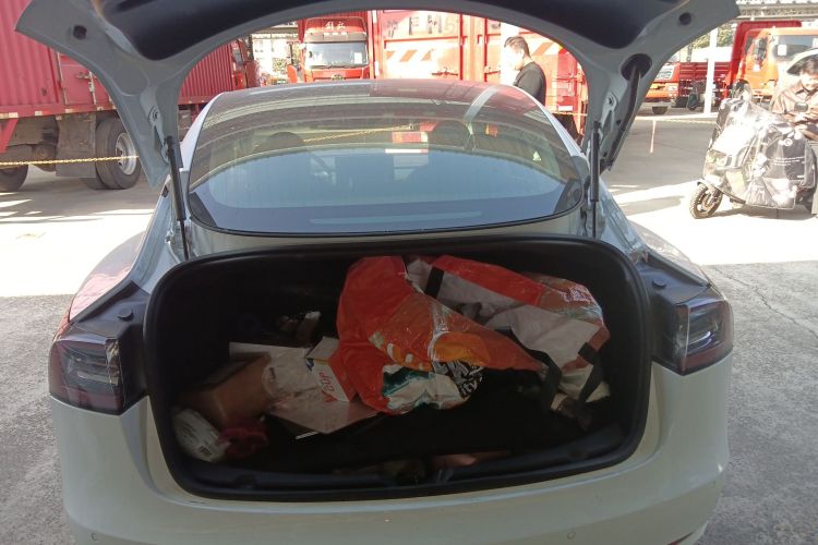 特斯拉 Model 3 2020款 改款 标准续航后驱升级版局部细节23