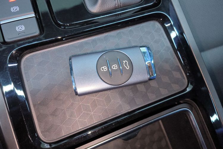 奇瑞 瑞虎5x 2025款 1.5L CVT卓越版中控内饰11