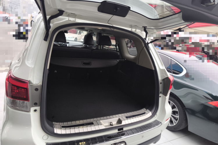 日产 途达 2020款 2.5L XV 4WD 自动四驱旗舰版局部细节23