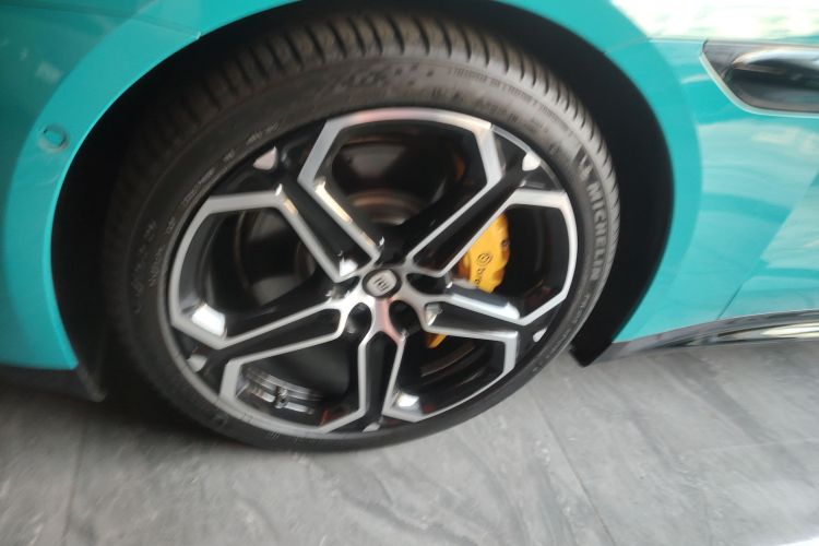 小米汽车 小米SU7 2024款 四驱超长续航高阶智驾Max版车身外观6007