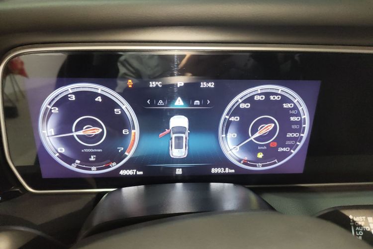 红旗HS5 2022款 改款 2.0T 智联旗享版中控内饰14