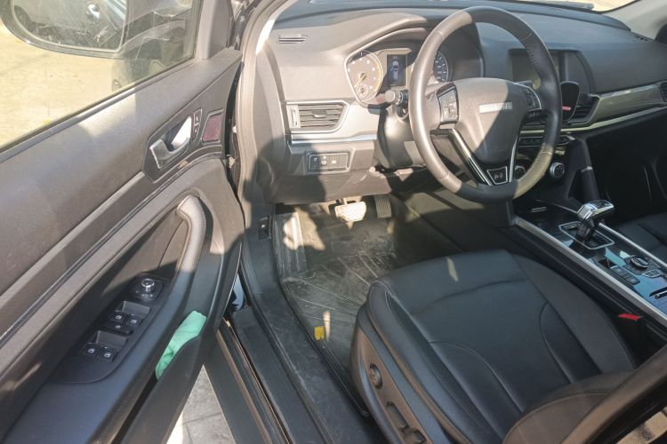 哈弗H6 2019款 运动版 1.5T 自动两驱精英型 国VI中控内饰20