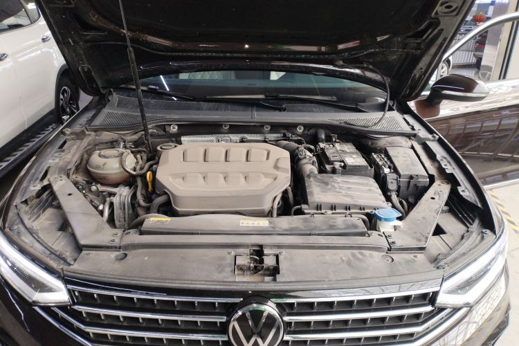 大众 迈腾 2023款 200万辆纪念版 330TSI DSG豪华型局部细节24