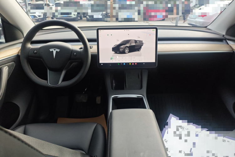 特斯拉 Model Y 2022款 改款 后轮驱动版中控内饰7002