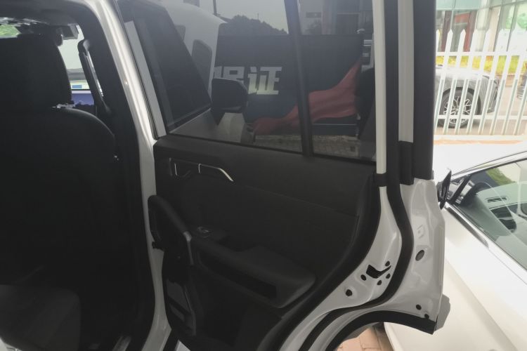 捷途旅行者 2024款 2.0T 四驱银龙之翼中控内饰45