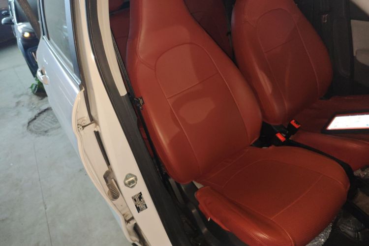 零跑汽车 零跑T03 2022款 皓玉版局部细节41