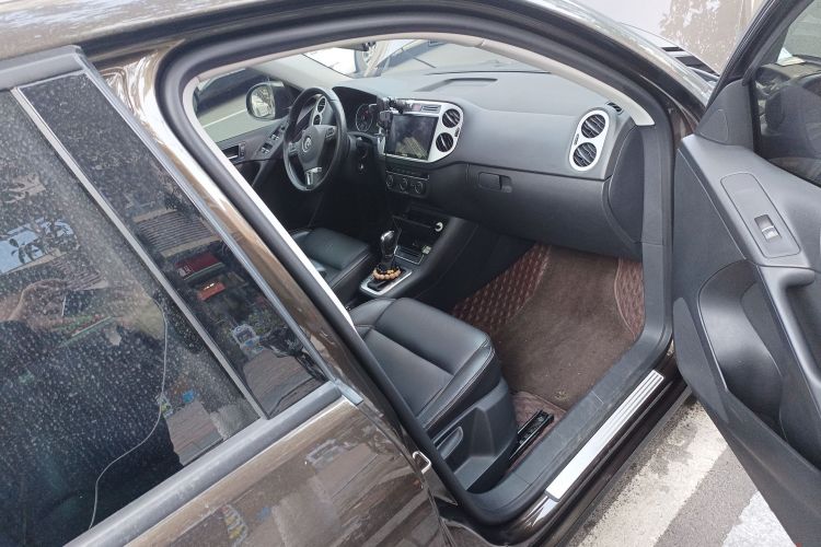 大众 途观 2016款 280TSI 自动两驱丝绸之路舒适版局部细节9005