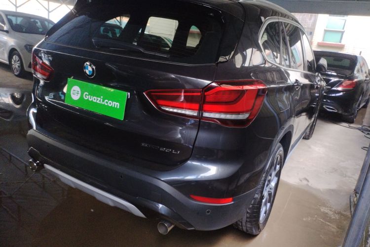 宝马X1 2021款 sDrive20Li 尊享型车身外观6005