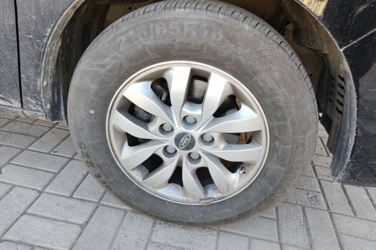 江淮瑞风 瑞风M4 2022款 2.0TGDI 自动商旅版车身外观10