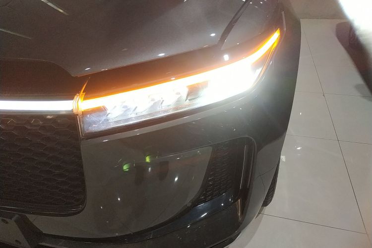 理想汽车 理想ONE 2020款 增程6座版局部细节36