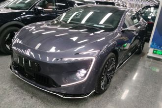 阿维塔12 2023款 700 三激光后驱奢享版