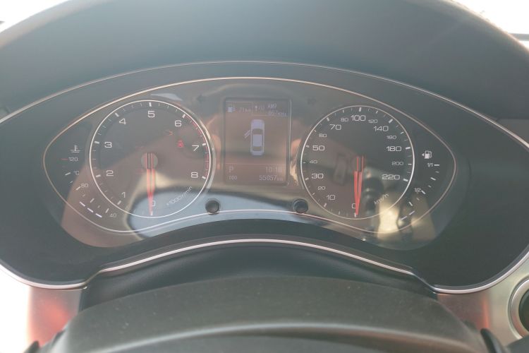 众泰Z700 2016款 1.8T DCT典雅型中控内饰14