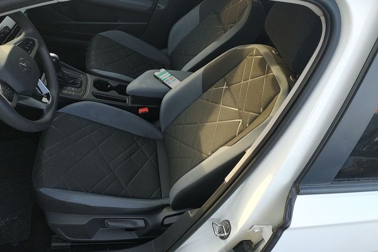 大众 朗逸 2023款 改款 1.5L 自动得逸版中控内饰19