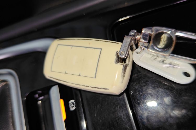 长安 逸动 2018款 高能版 1.6L GDI 自动先锋型 国V中控内饰11