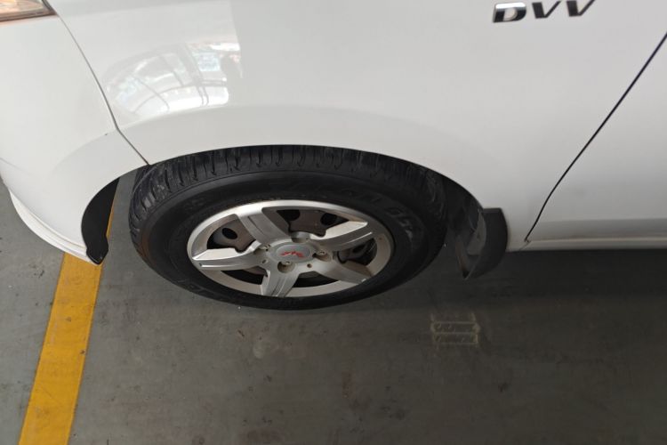 五菱汽车 五菱宏光 2018款 1.5L 经典款S基本型车身外观6007