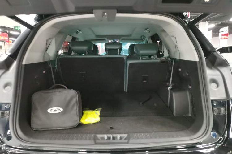 捷途山海L9 2024款 1.5TD 2DHT Pro 7座机舱底盘23