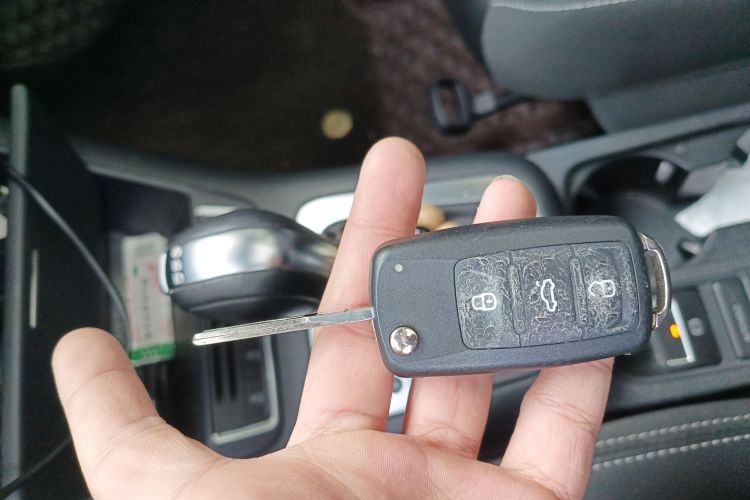 大众 途观 2016款 280TSI 自动两驱丝绸之路舒适版中控内饰7001