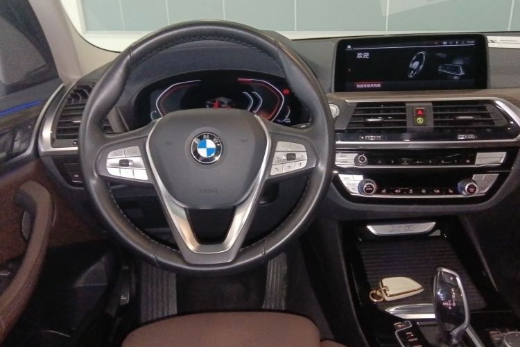 宝马X3 2021款 xDrive28i 豪华套装中控内饰13