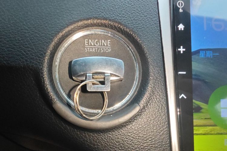 大众 迈腾 2015款 改款 2.0TSI 豪华型中控内饰11