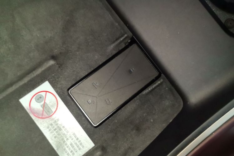 阿维塔11 2023款 鸿蒙 90度 后驱版中控内饰11