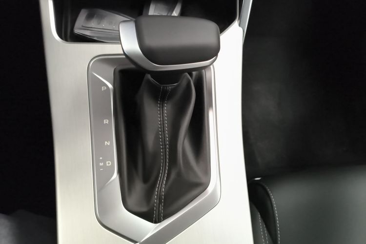 吉利汽车 缤越 2025款 1.5L CVT超能版中控内饰18