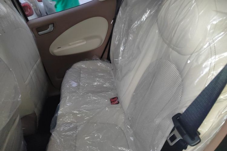 五菱汽车 宏光MINIEV 2025款 四门版 进阶款中控内饰21