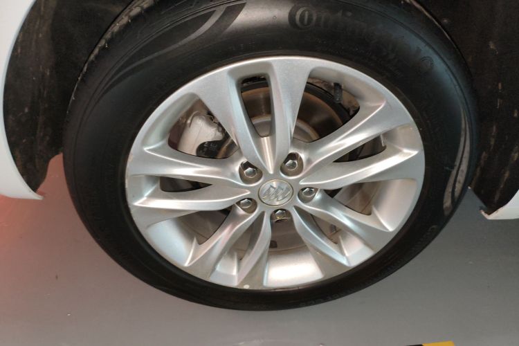 别克 威朗 2018款 三厢 20T 双离合领先型车身外观6003