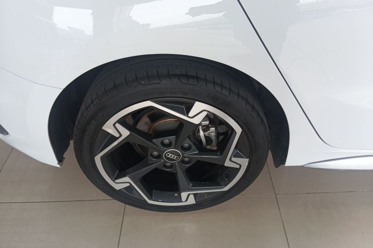 奥迪A3 2023款 改款 Sportback 35 TFSI 时尚运动型车身外观6003