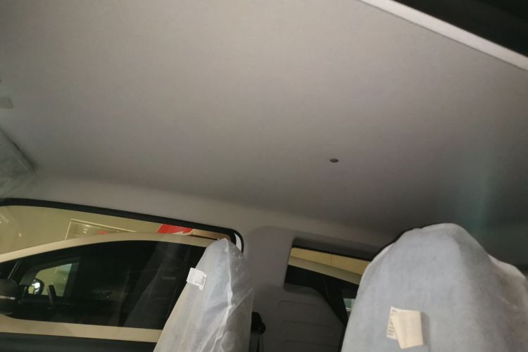 吉利银河 2024款 熊猫mini 200km 耐力熊中控内饰22