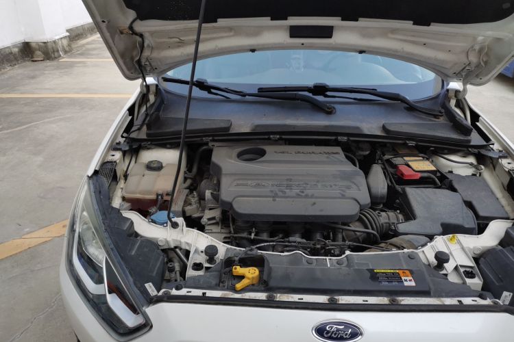 福特 福睿斯 2015款 1.5L 自动时尚型机舱底盘25