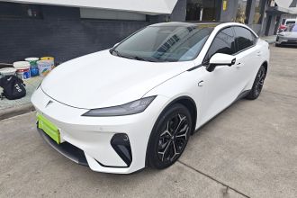 深蓝汽车 深蓝L07 2024款 230Max增程版