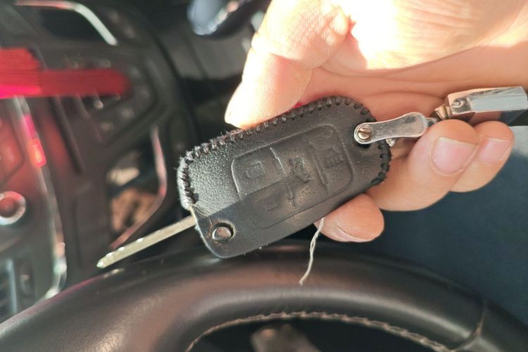 别克 君威 2014款 1.6T 时尚技术型中控内饰11