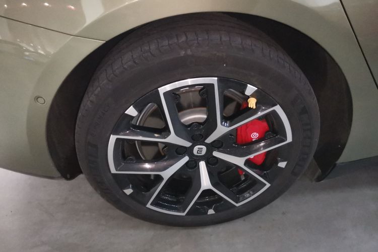 小米汽车 小米SU7 2024款 后驱超长续航高阶智驾Pro版车身外观6008