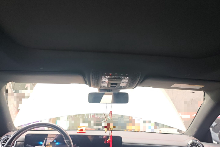 奔驰CLA 2022款 改款 CLA 200 猎跑车中控内饰22