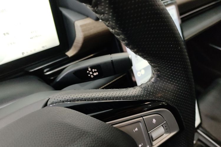 小鹏P5 2021款 550G中控内饰18