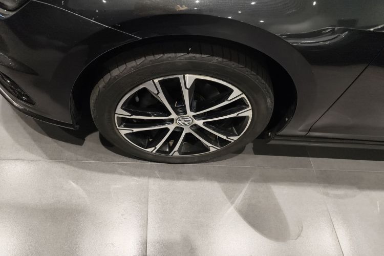 大众 高尔夫 2016款 1.4TSI 自动R-Line车身外观6001