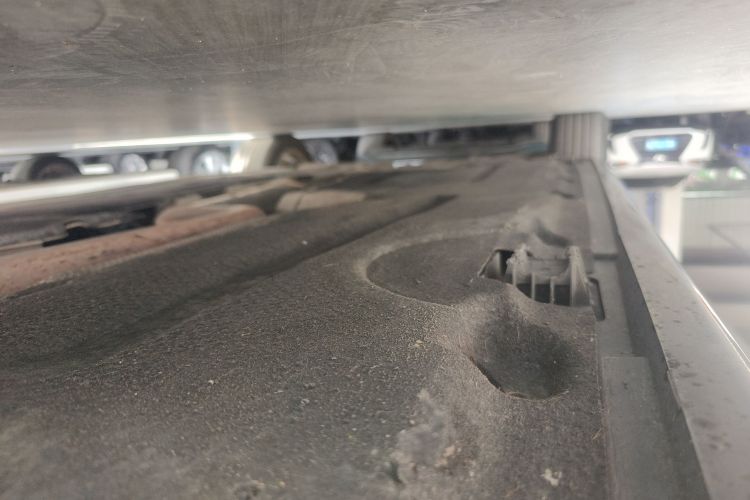 宝马5系 2014款 525Li 领先型局部细节9001