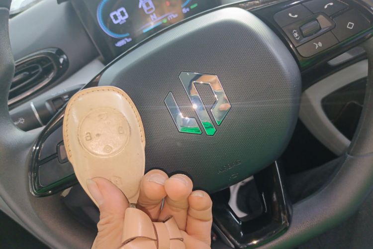 零跑汽车 零跑T03 2022款 炫晶版中控内饰7001