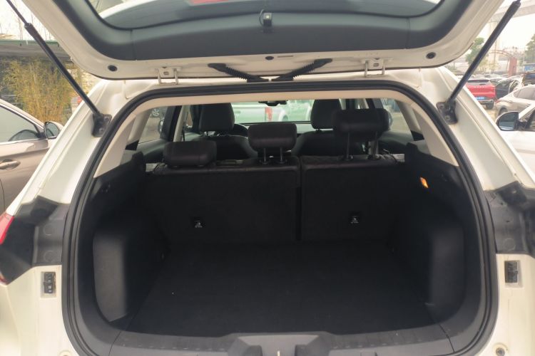 哈弗H6 2020款 1.5GDIT 自动铂金冠军版机舱底盘23