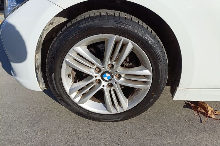 宝马3系 2016款 320Li 时尚型车身外观6007