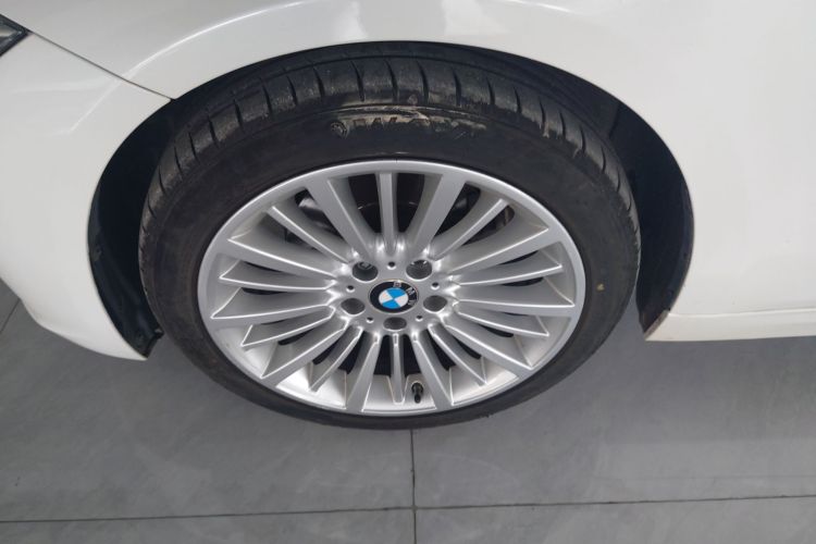 宝马3系 2018款 320Li 时尚型车身外观6007