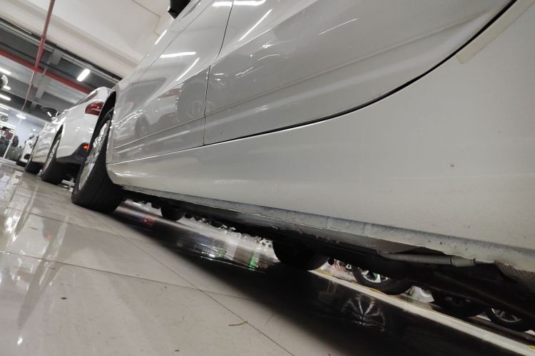 观致3 2018款 三厢 1.6L 自动领先型局部细节9002