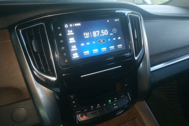 东风风行 风行M7 2021款 1.8T 手动豪华型中控内饰16