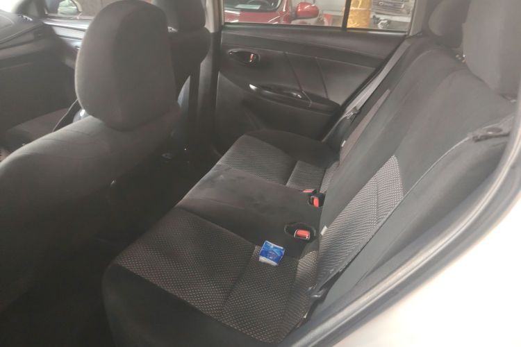 丰田 威驰FS 2017款 1.5L CVT锋驰版中控内饰21