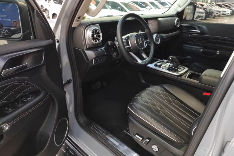 坦克300 2023款 越野版 2.0T 挑战者中控内饰20