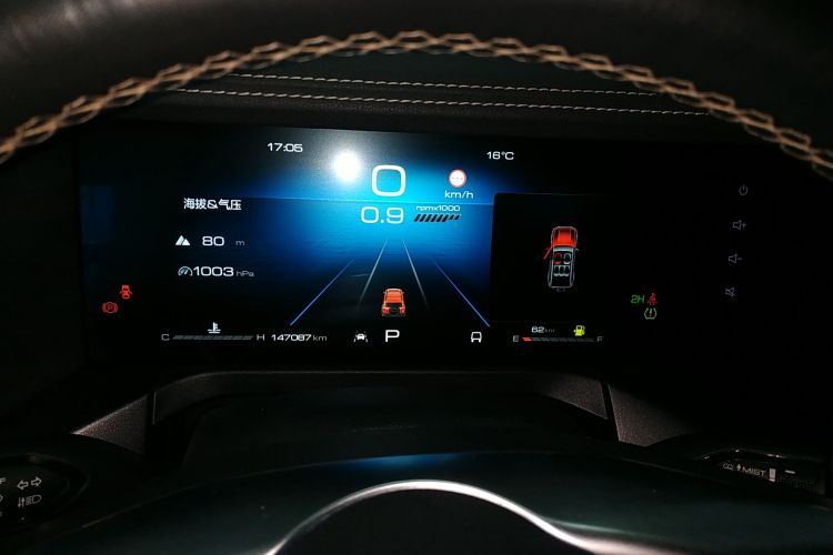 坦克300 2021款 越野版 2.0T 征服者中控内饰14