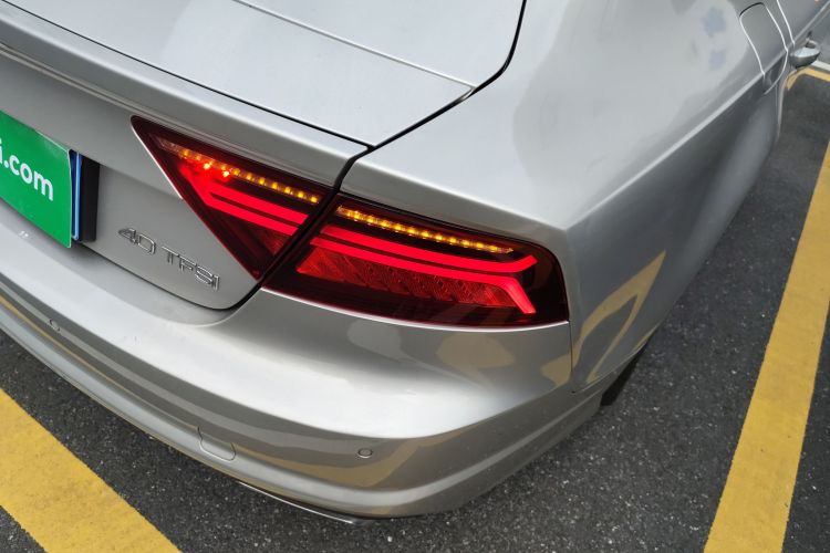 奥迪A7 2016款 40 TFSI 进取型车身外观6006