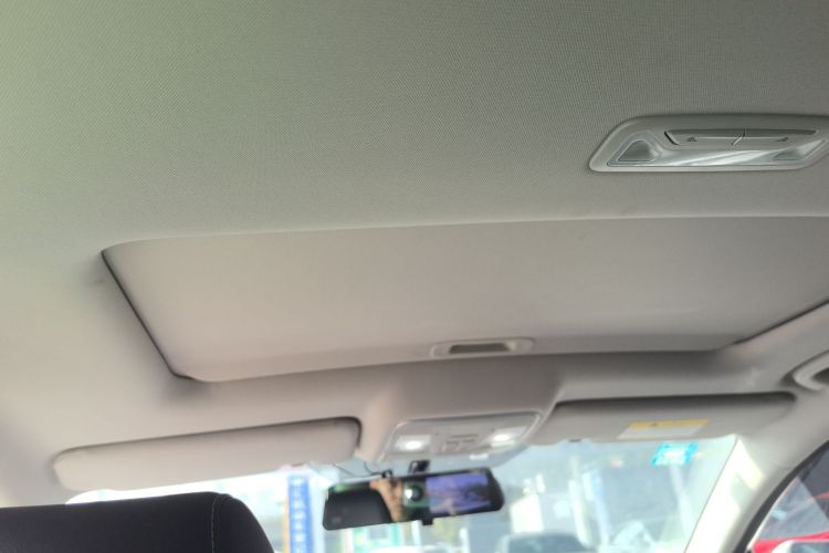 长安 逸动 2019款 高能版 1.6L GDI 手动先锋型 国VI局部细节22